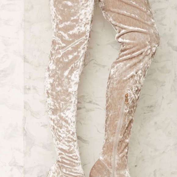 CAPE ROBBIN THIGH HIGH OVER THE KNEE CRUSHED “VELVET” 8.5 - Picture 3 of 16